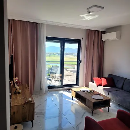 Villa Ideal Konumda Huzur Dolu Ev *